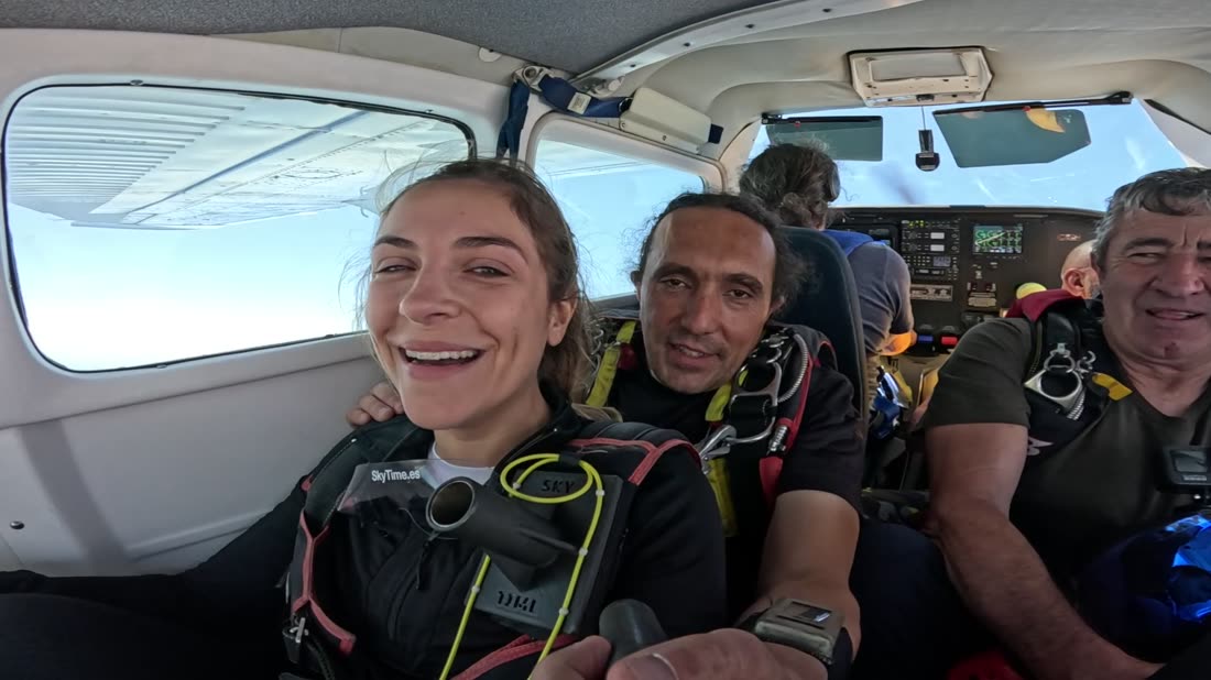Subida en avión hasta 4.300 metros de altura